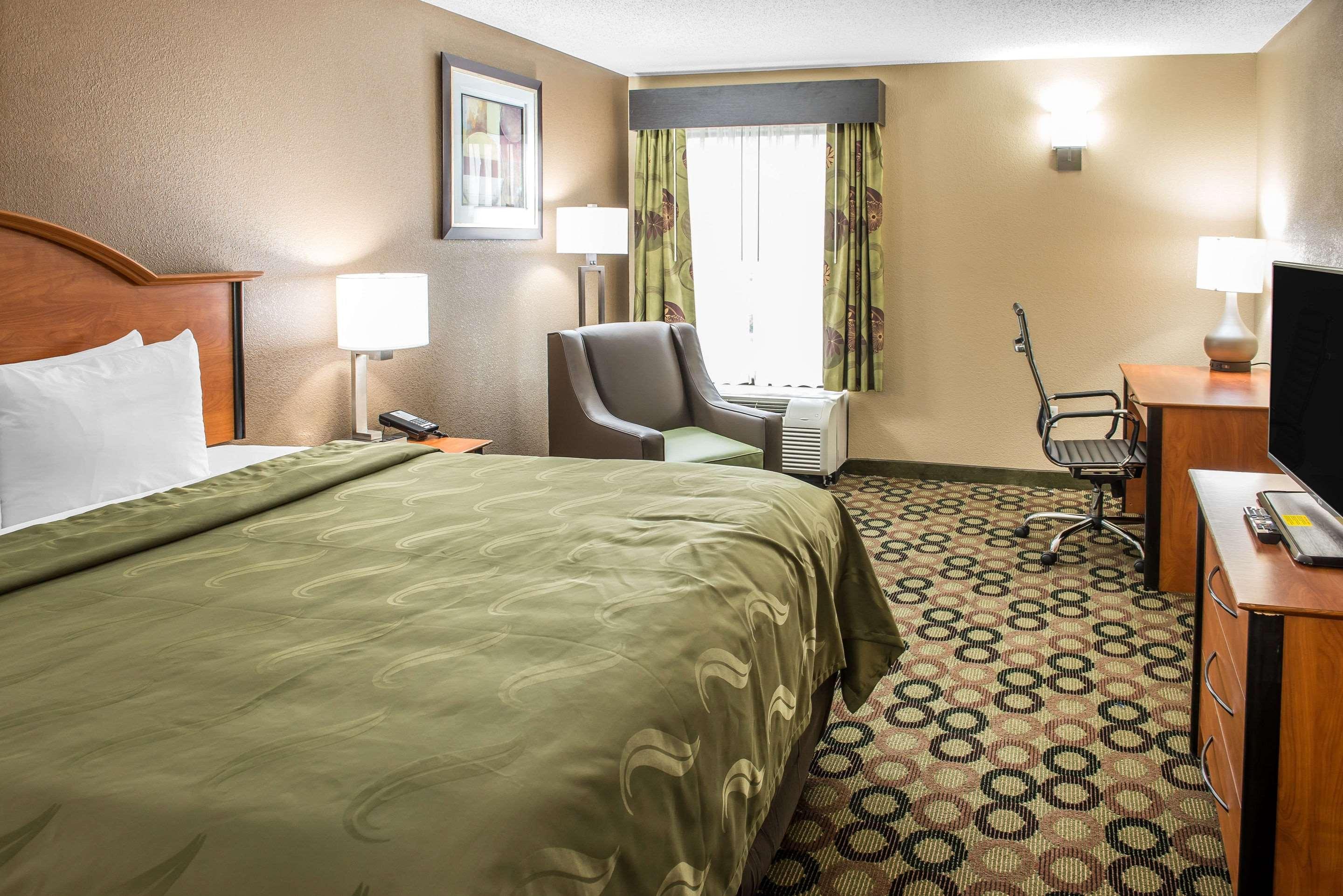 Quality Inn & Suites Columbus West - Hilliard Zewnętrze zdjęcie