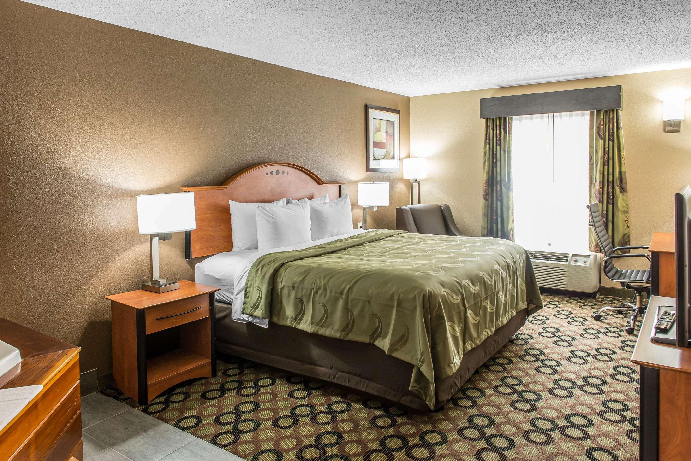 Quality Inn & Suites Columbus West - Hilliard Zewnętrze zdjęcie